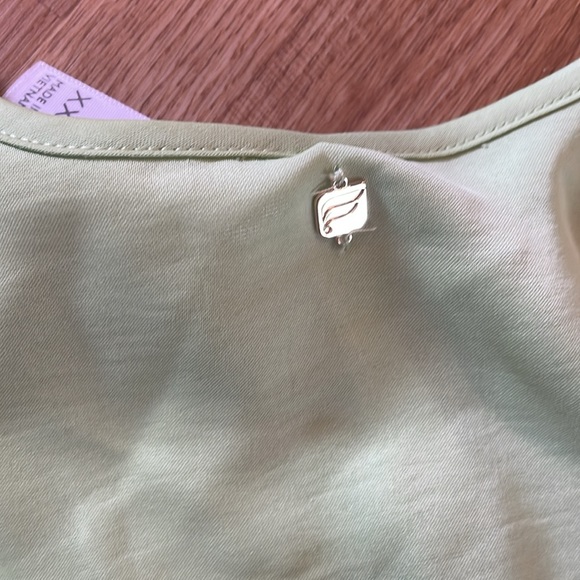 Fabletics EcoSatin crop lounge pants size small and Tank size XXS. NWT - Picture 5 of 10